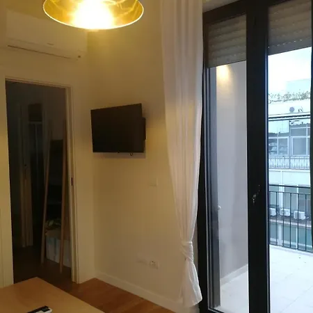 Gatto Bianco Apartment *
