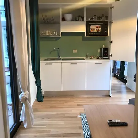 Gatto Bianco Apartment *