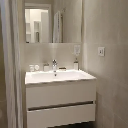 Gatto Bianco Apartment *
